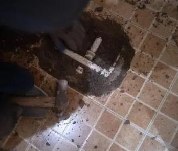 赤坎卫生间漏水维修公司为您分享下卫生间渗水如何处理及注意事项